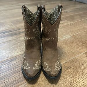 Girls cowgirl boots size 12